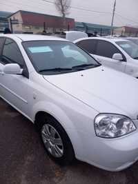 Lacetti 1.8 2010 sotiladi