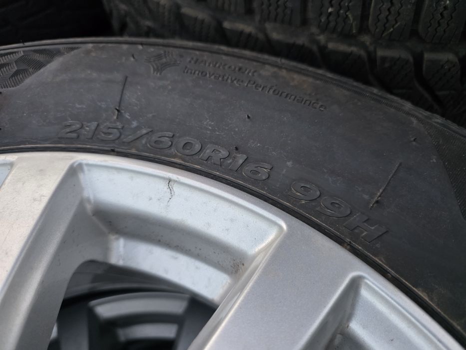 4бр Зимни гуми 215 60 16 - Hankook - DOT 2022