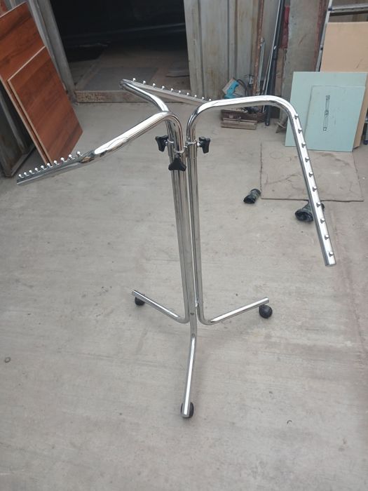 Вешалка для одежды