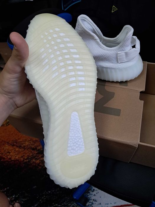 Adidas Yeezy Boost 350 v2 Bone 40-42