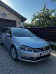Vând vw pasat b7 2014 diesel 2000 tdi
