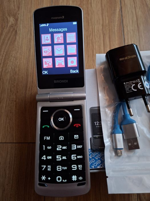 Super telefon clapeta,meniu engleza.