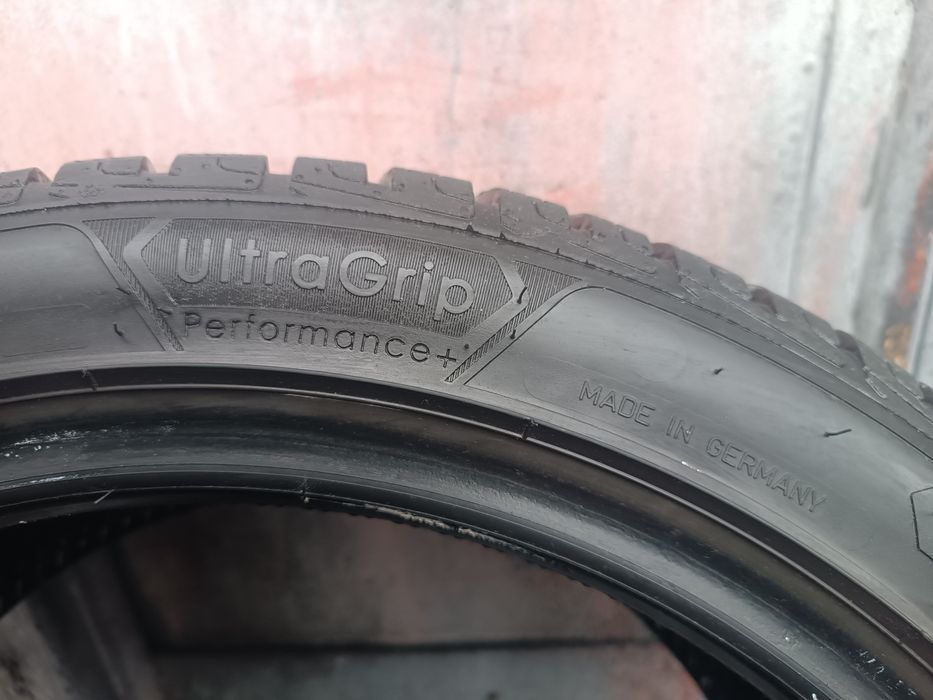 225/45/17 Goodyear