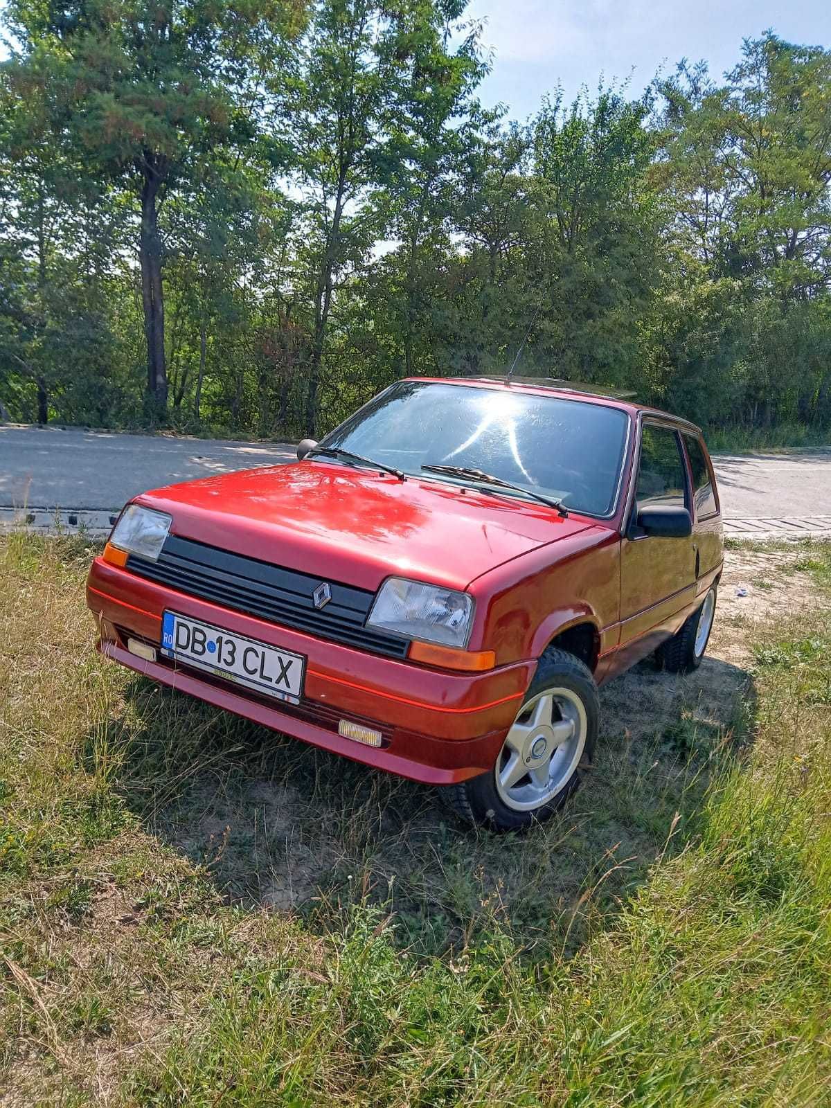 Vând RENAULT Super 5