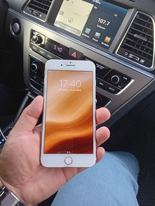 Продам Iphone 7 plus 32Gb  akb 100%