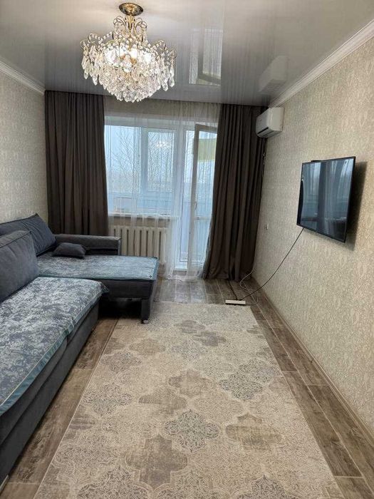 продам 2 комнатную квартиру на кск