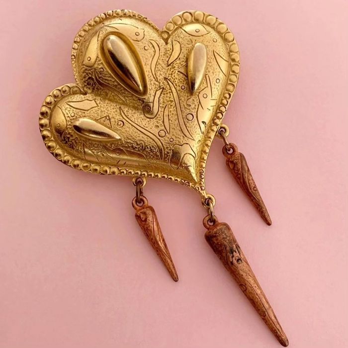 Винтаж.Брошь M.jent. 1977-85