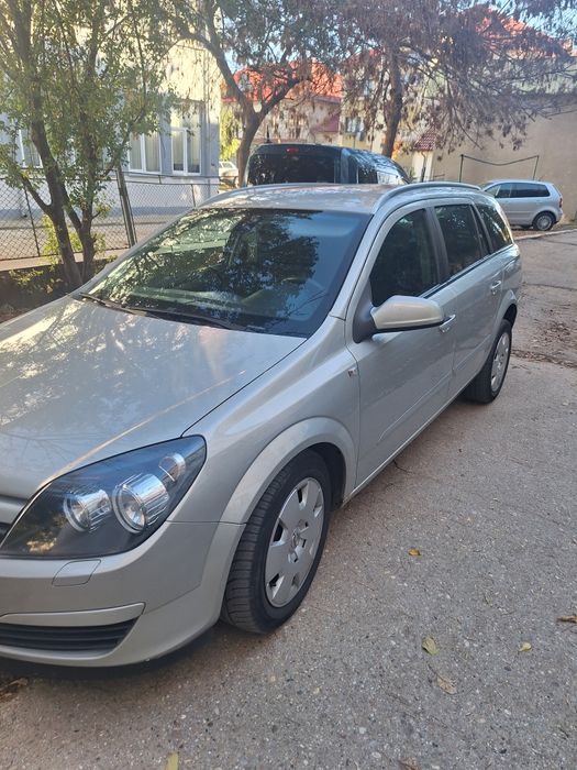 Vand Opel astra H 1.9 150cp