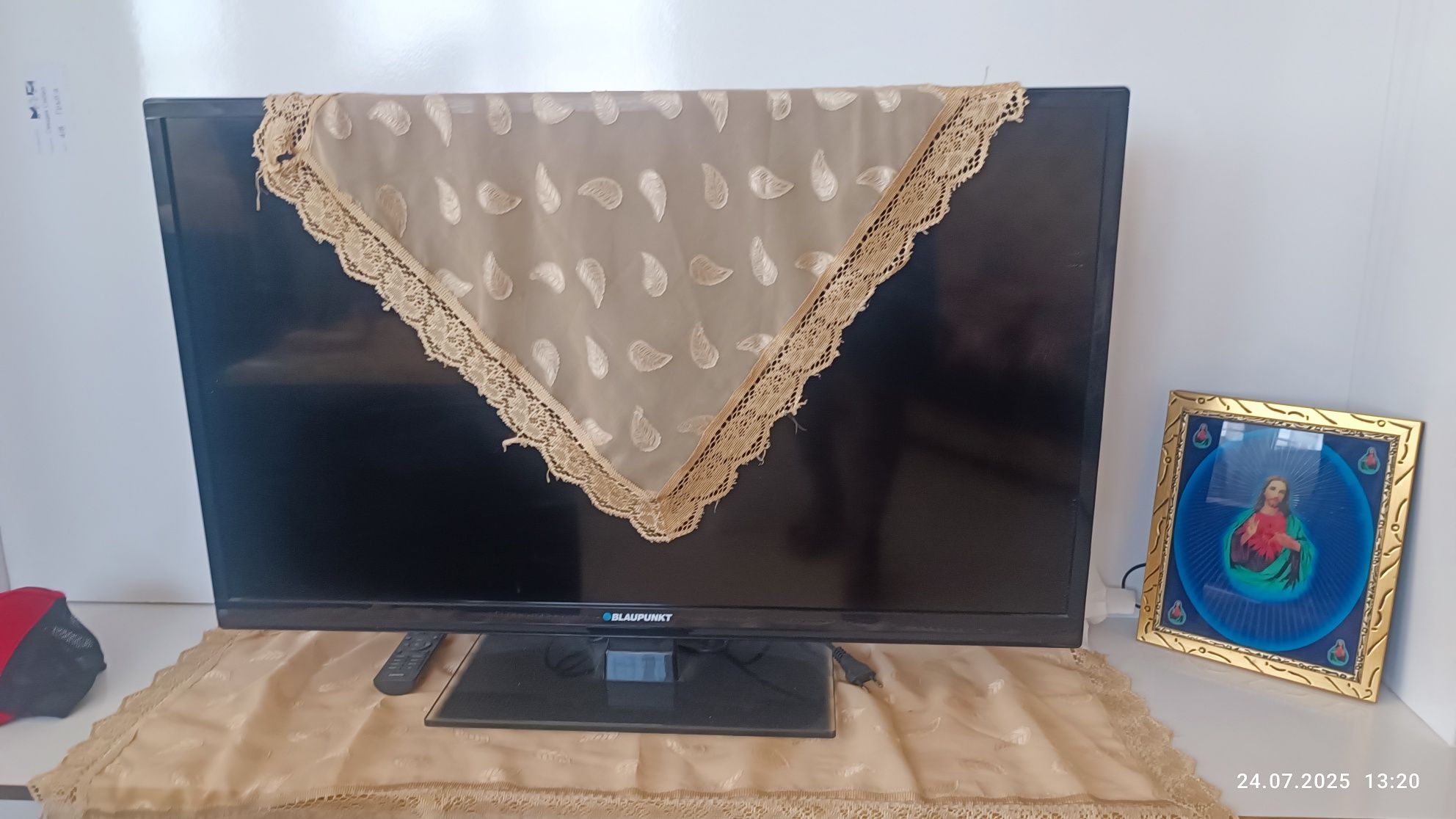 Телевизор 42 Zoll Blaupunkt и Samsung