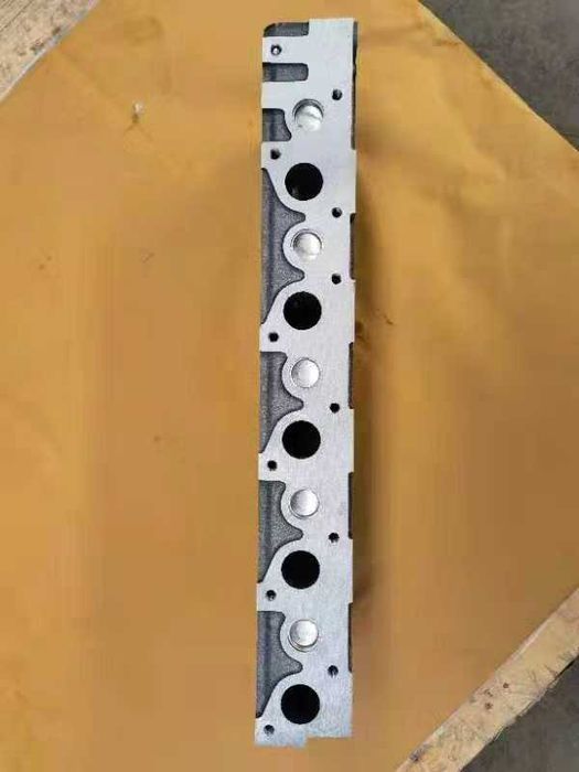 Chiulasa Kubota F2803 - Piese motor Kubota