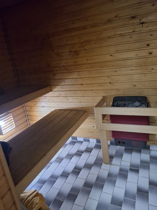 Свою 2-х комнатную квартиру в центре Ташкента (ориентир магазин ЦУМ)