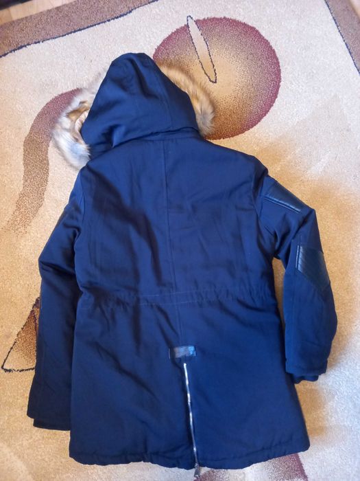 Vand hanorac pentru baieti