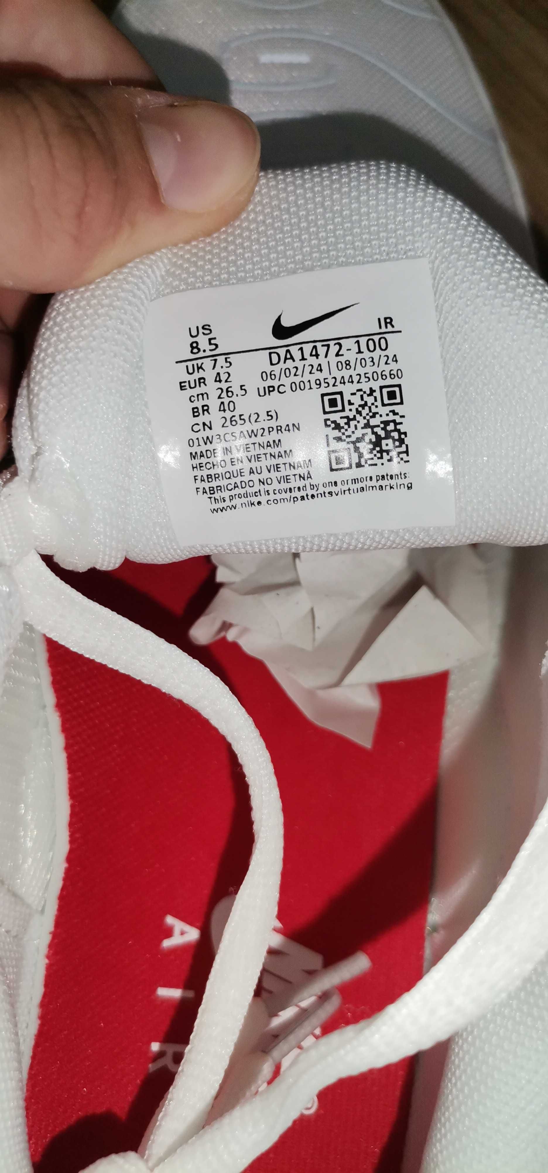 Nike tn supreme 42