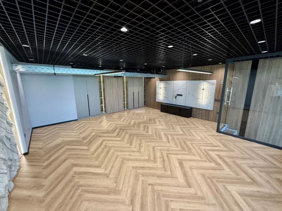 Сдается офис на Акай Сити, метро Хамида Олимжана, 470 м²