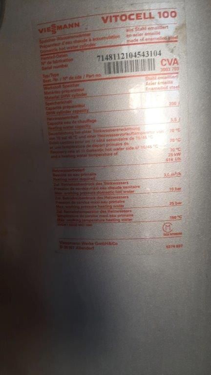 Vand centrala pe gaz (60kw)cu boiler 200l  pompe. Vana amestec, vas