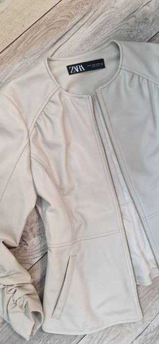 Елегантно кожено яке Zara, размер М