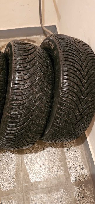 Зимни гуми BFGOODRICH 205/55/16 3 бр.
