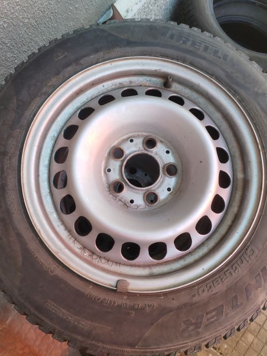 Зимни гуми 15 и 16 цола