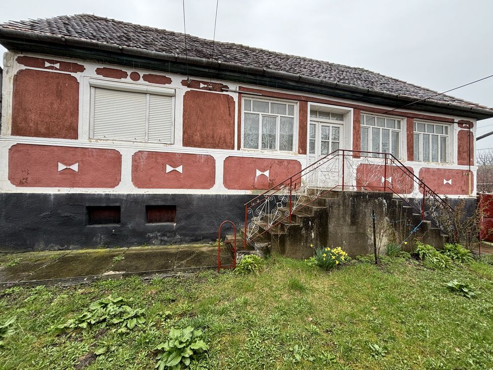 Vând casa in judetul Mures ( 2 case pe proprietate )