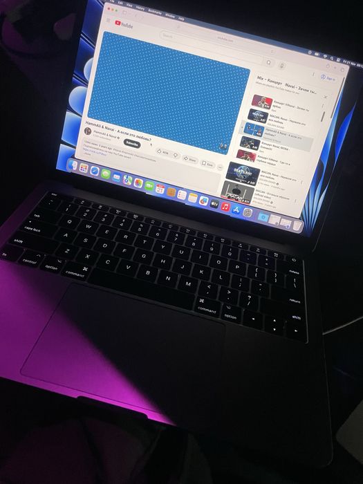 Macbook pro 2017 8/256 xolati ideal 10/10 qulay va ihcham juda yengil