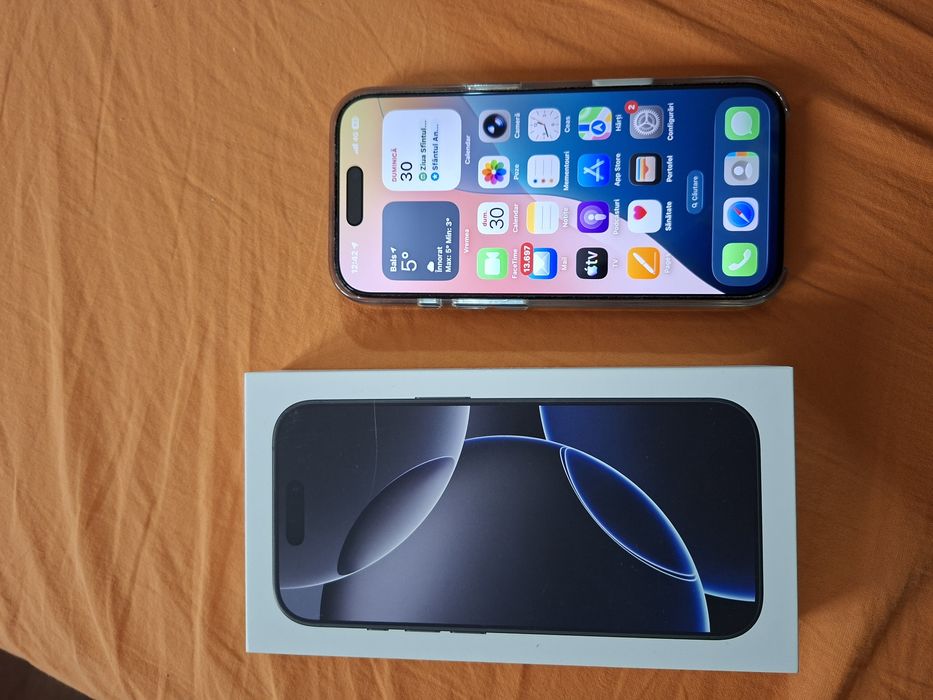 IPhone 16 pro 256 gb