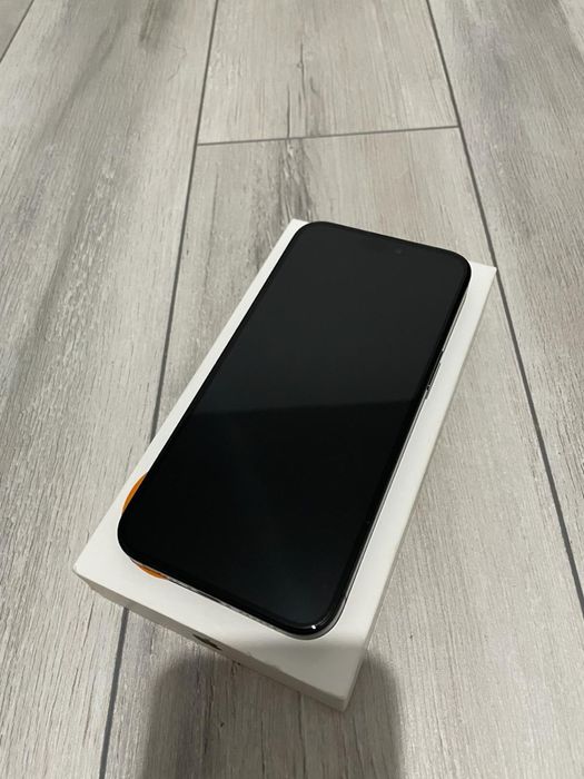 Vând/Schimb iPhone 15 Pro Max, 256GB, Full box.