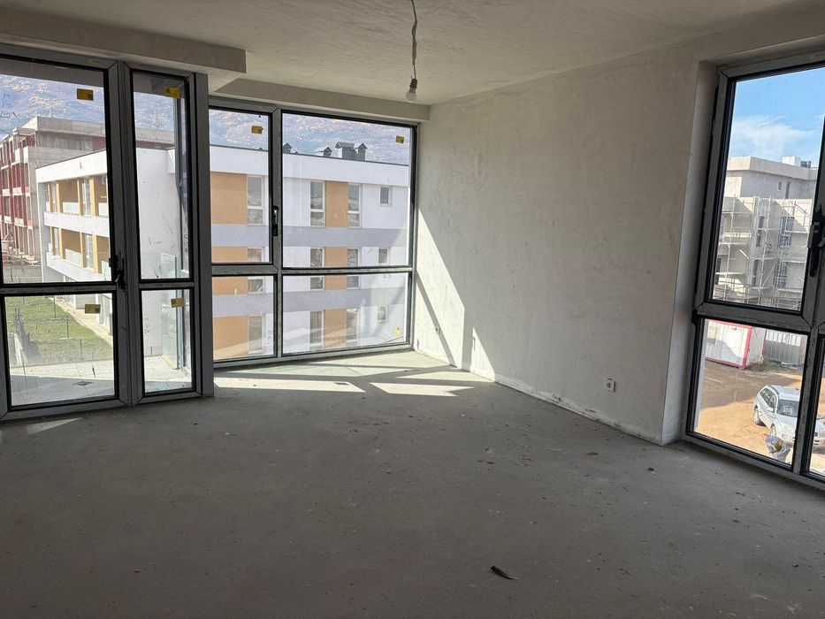 Продава се Тристаен апартамент в София, Малинова долина - 97 кв.м за 2784 €/кв.м - Снимка #11