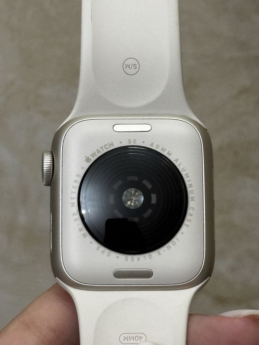 Apple watch SE 2024