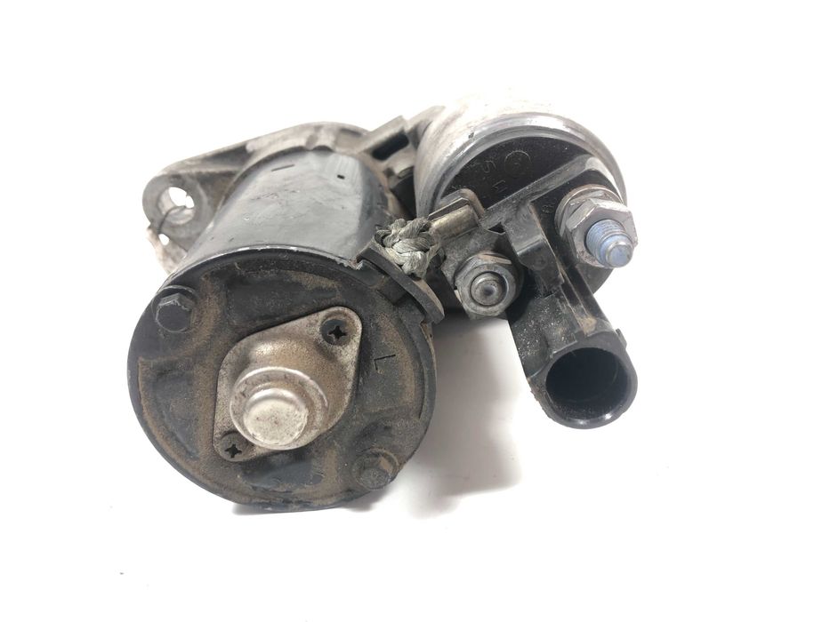 Стартер Vw Golf 5 Plus 1.6 FSI 116кс 2005г