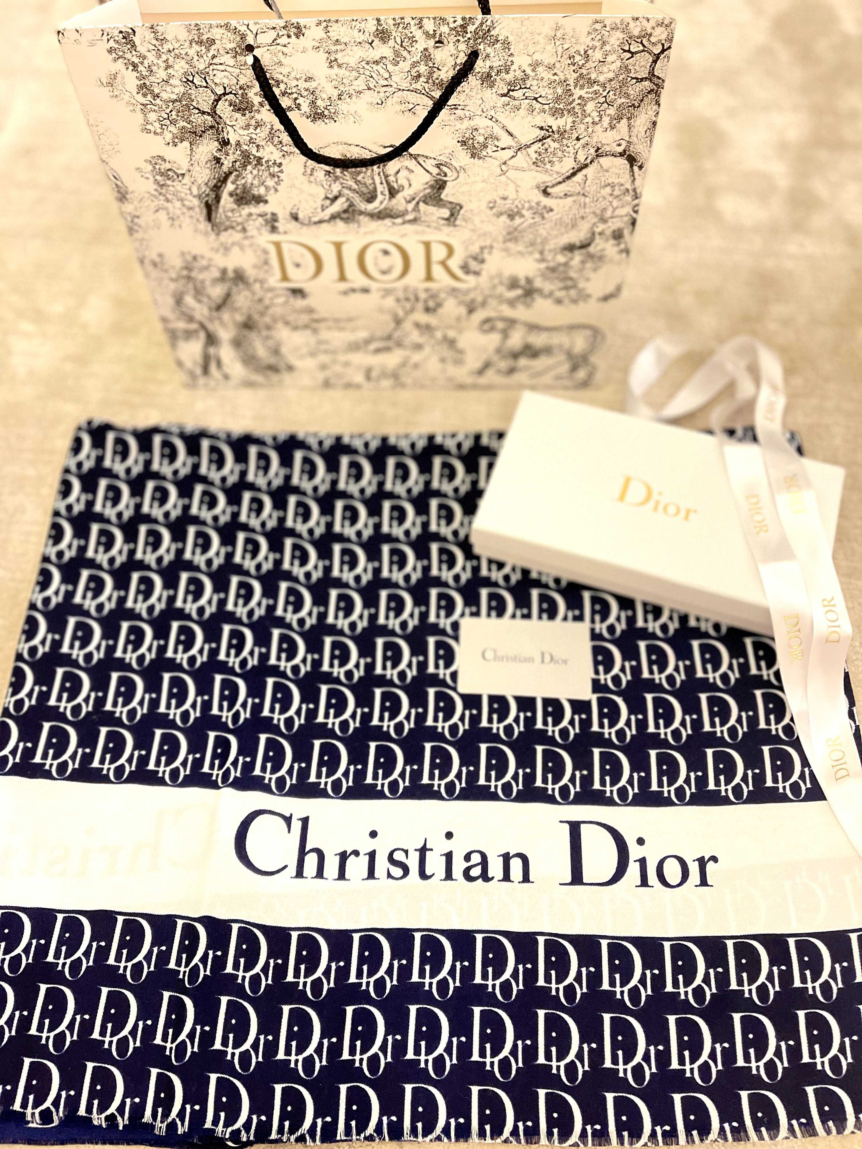 Eșarfa Christian Dior albastra