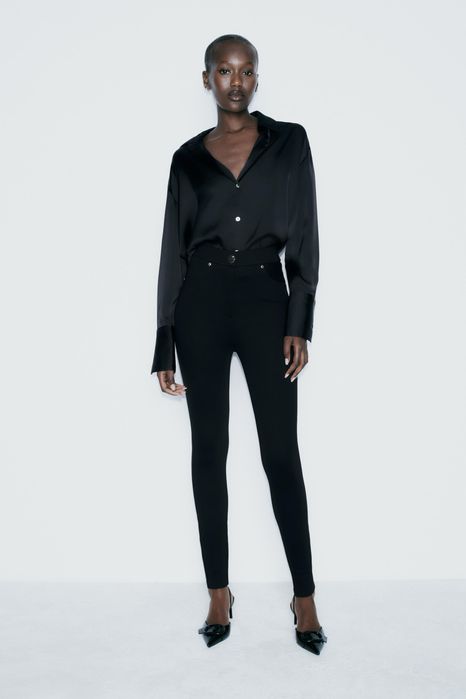 Черен клин на Zara, размер М с етикет