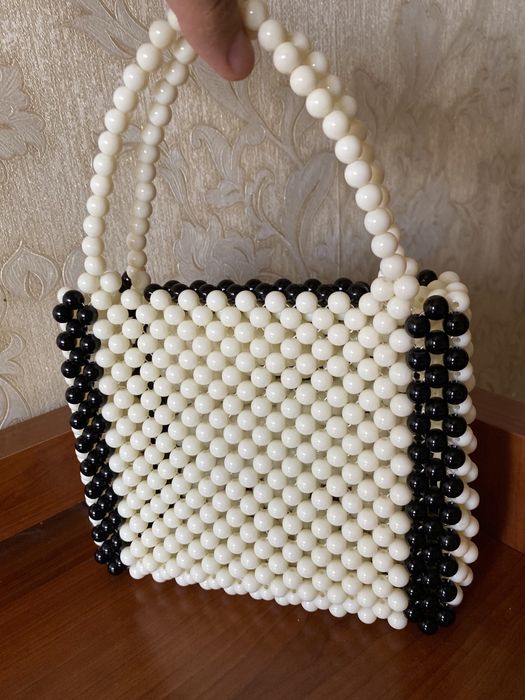 Сумка из бусин. ручная работа