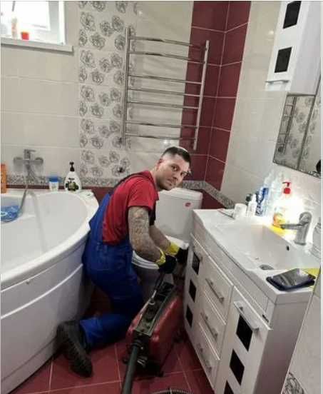 Монтаж отопления,замена смесителя,установка унитаза сантехник