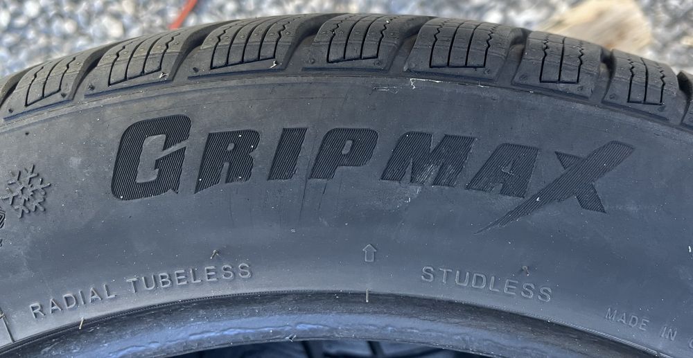 2бр 245/45/18 на 6,5мм с 23дот