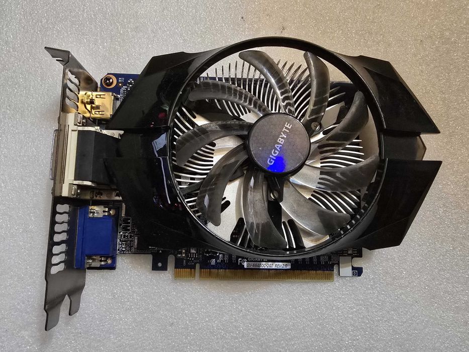 Placa video GIGABYTE GeForce GT 640 2GB DDR3 PCI-E 2.0 x16  N640OC-2GI