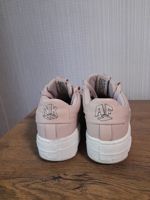 Nike Air force 1 кецове 39 номер.