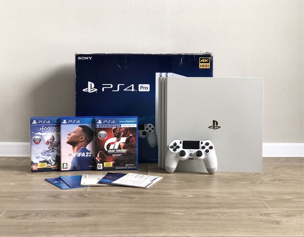 ‼️ Белая PlayStation 4 PRO + 3 Игры‼️