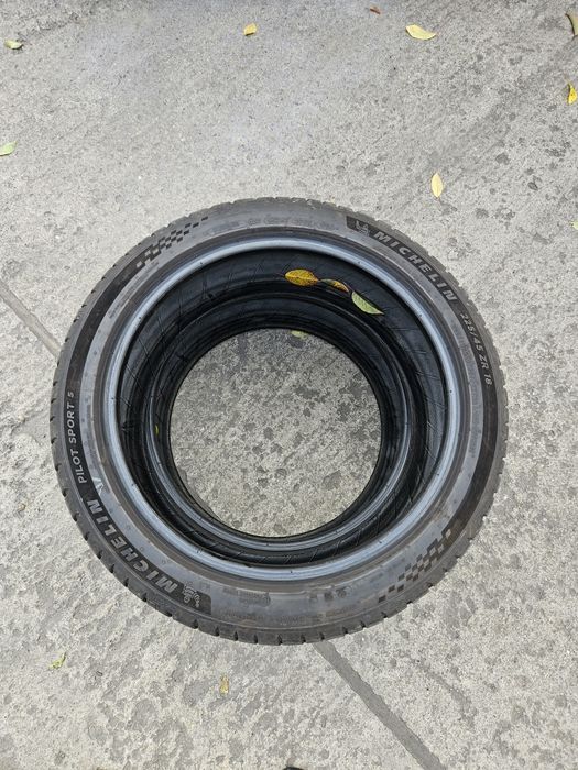 Vand set anvelope vara 2 Michellin 2 Continental 225/45/r18