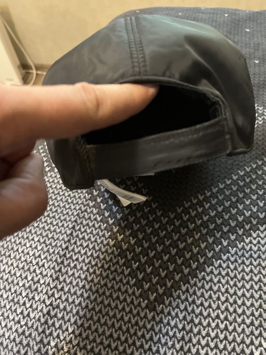 Moncler шапка непромокаема