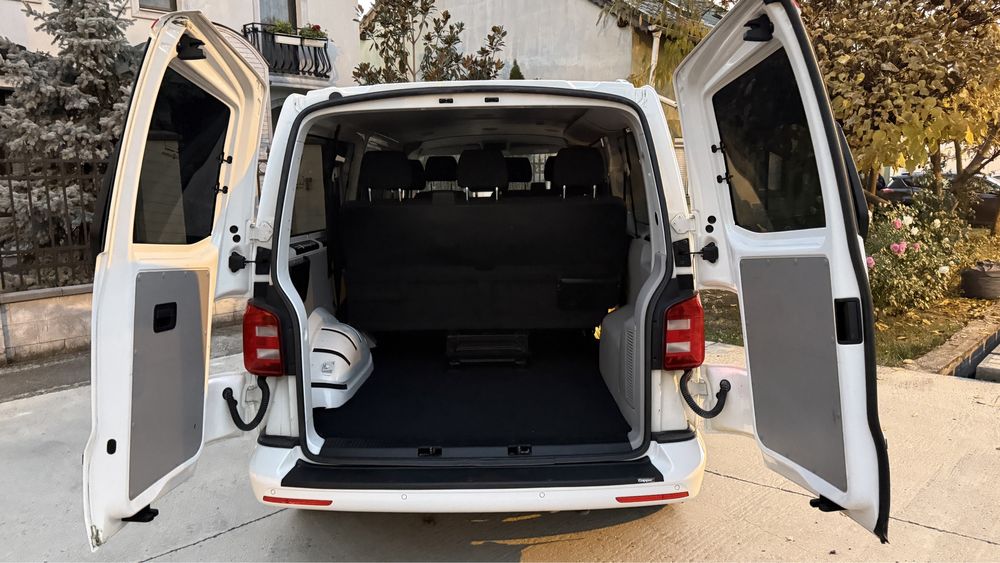 Volkswagen VW T6 Caravelle An 2017 8+1 Locuri Extra Lung 2.0 140 CP