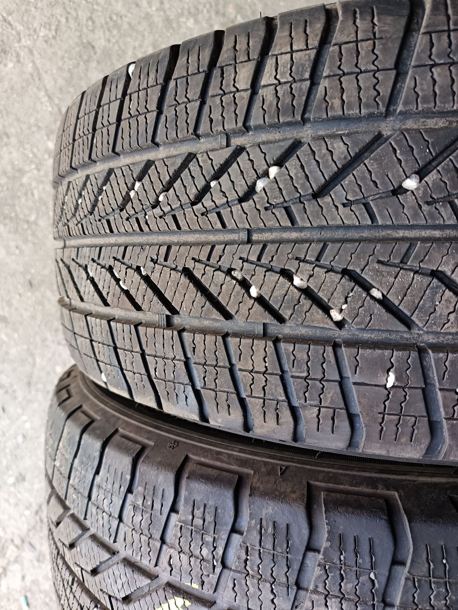 Anvelope MS 225 55 17c goodyear 2024 6.5mm