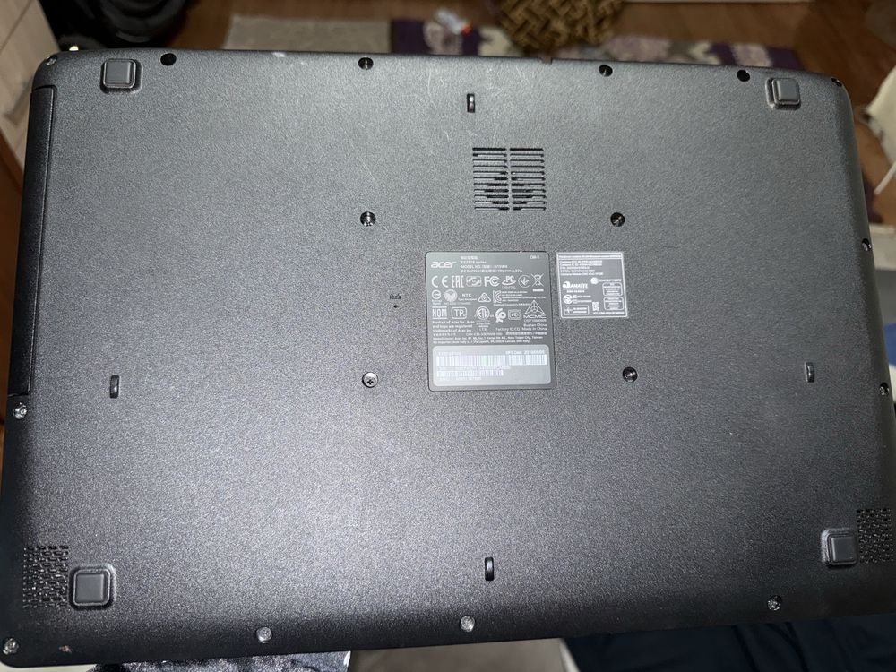 Ноутбук ACER в идеальном состояний