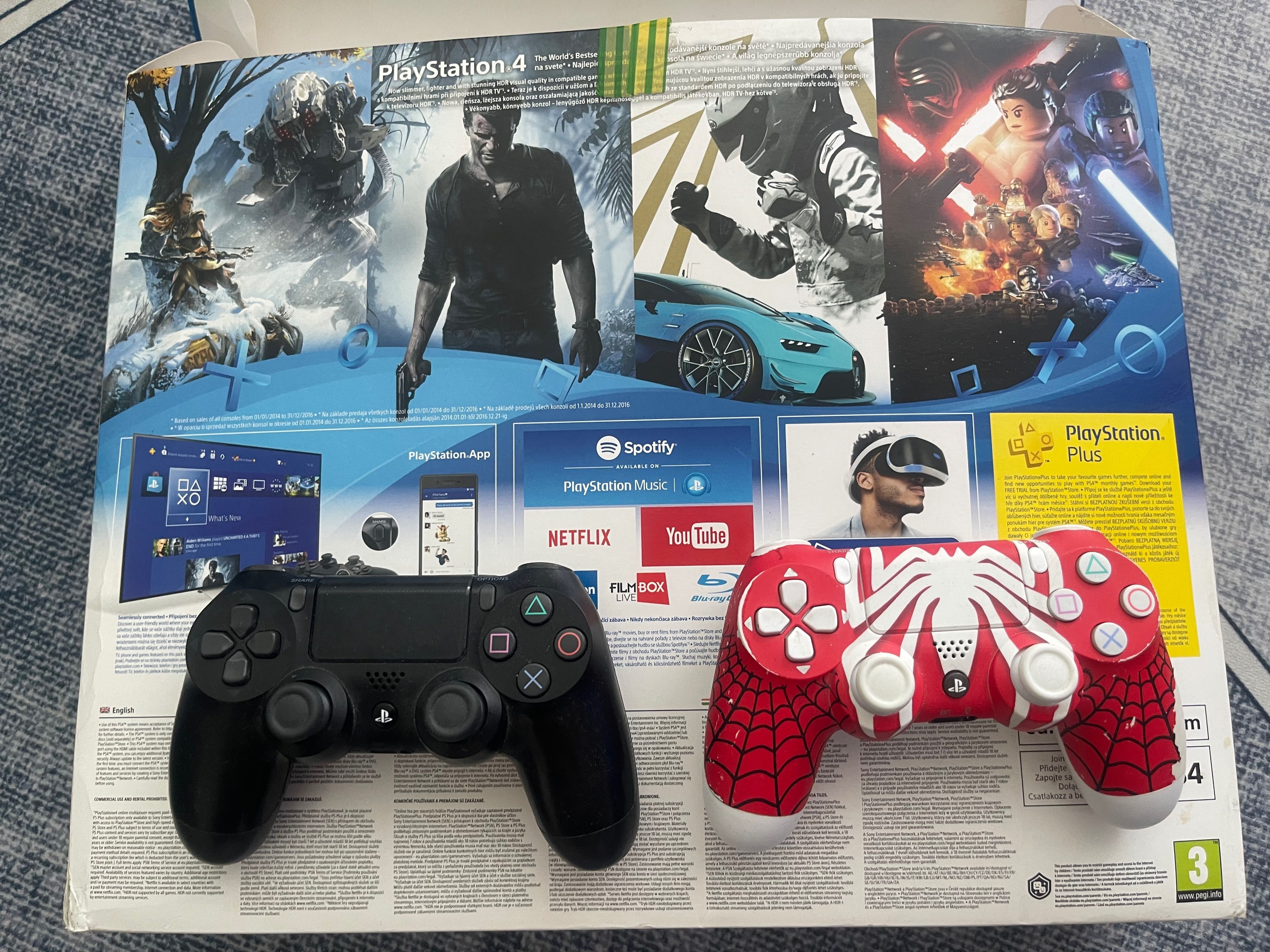 PS 4 Slim in cutie