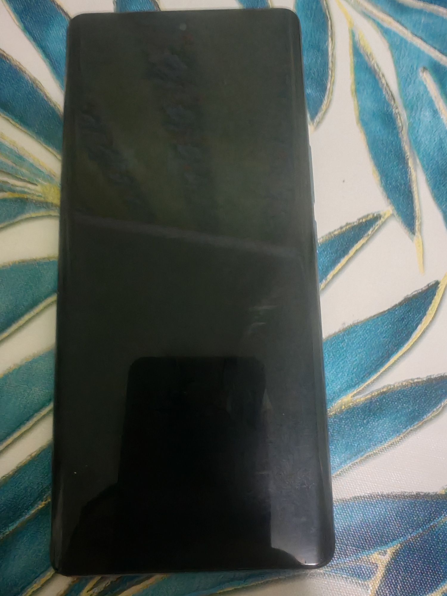 Продаю Vivo v 27