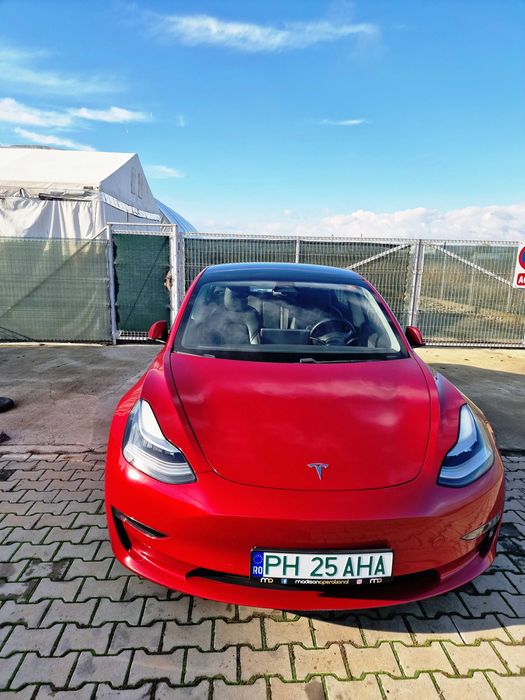 Tesla Model 3 4X4 TVA deductibil