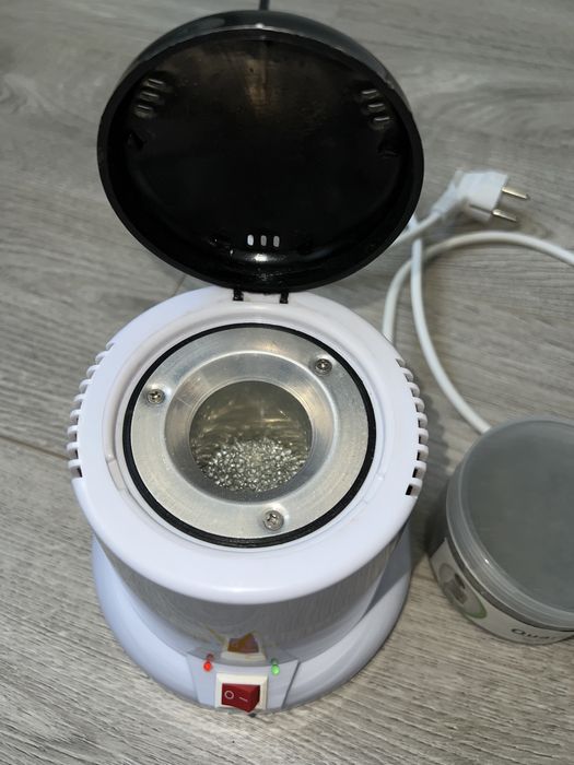 Sterilizator cu biluțe