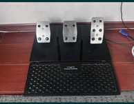 Vând volan gaming series cu Xbox series s