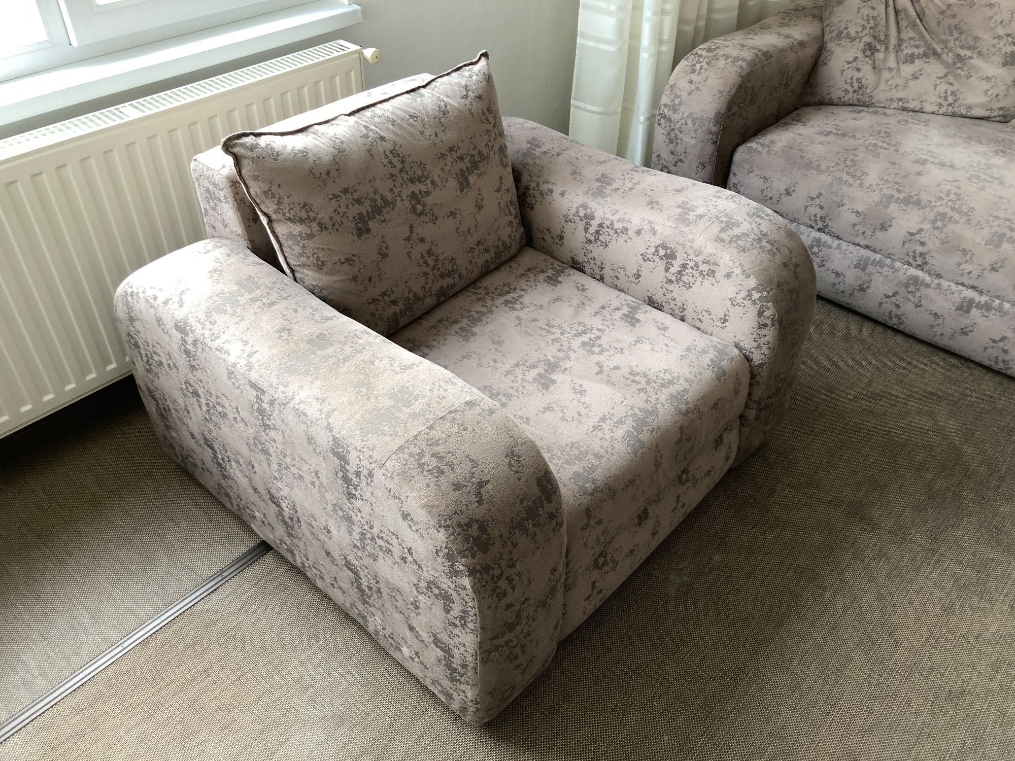Set canapea extensibilă cu doi tabureți și fotoliu de lux Impero Monza
