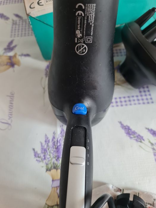 Uscător de par 2000w