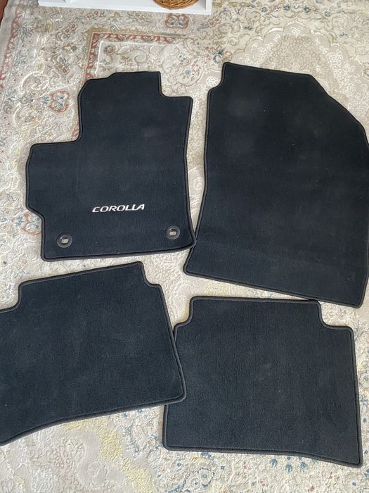 Set 4 preşuri/covoraşe auto Toyota Corolla